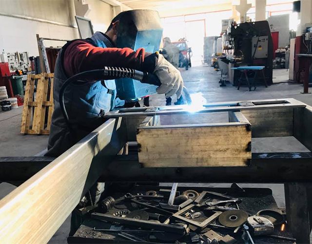 Produzione e esposizione infissi a Foggia Infissi Dimatteo